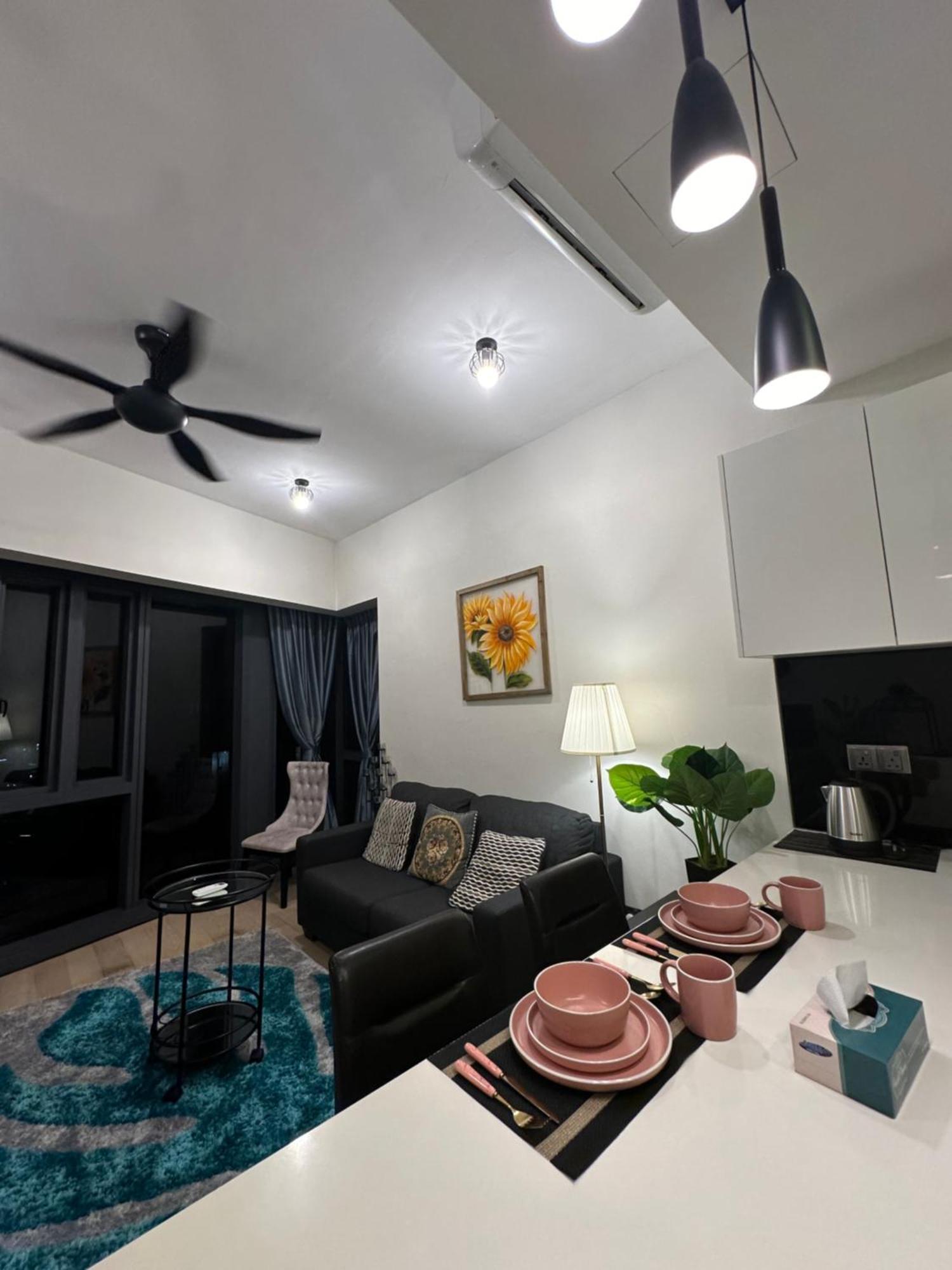 Skyline Homes By Star Residences Klcc Kuala Lumpur Exterior photo